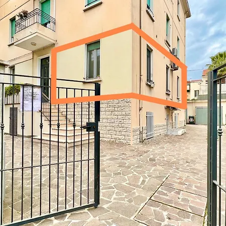 アパート Nido Del Maestro リミニ